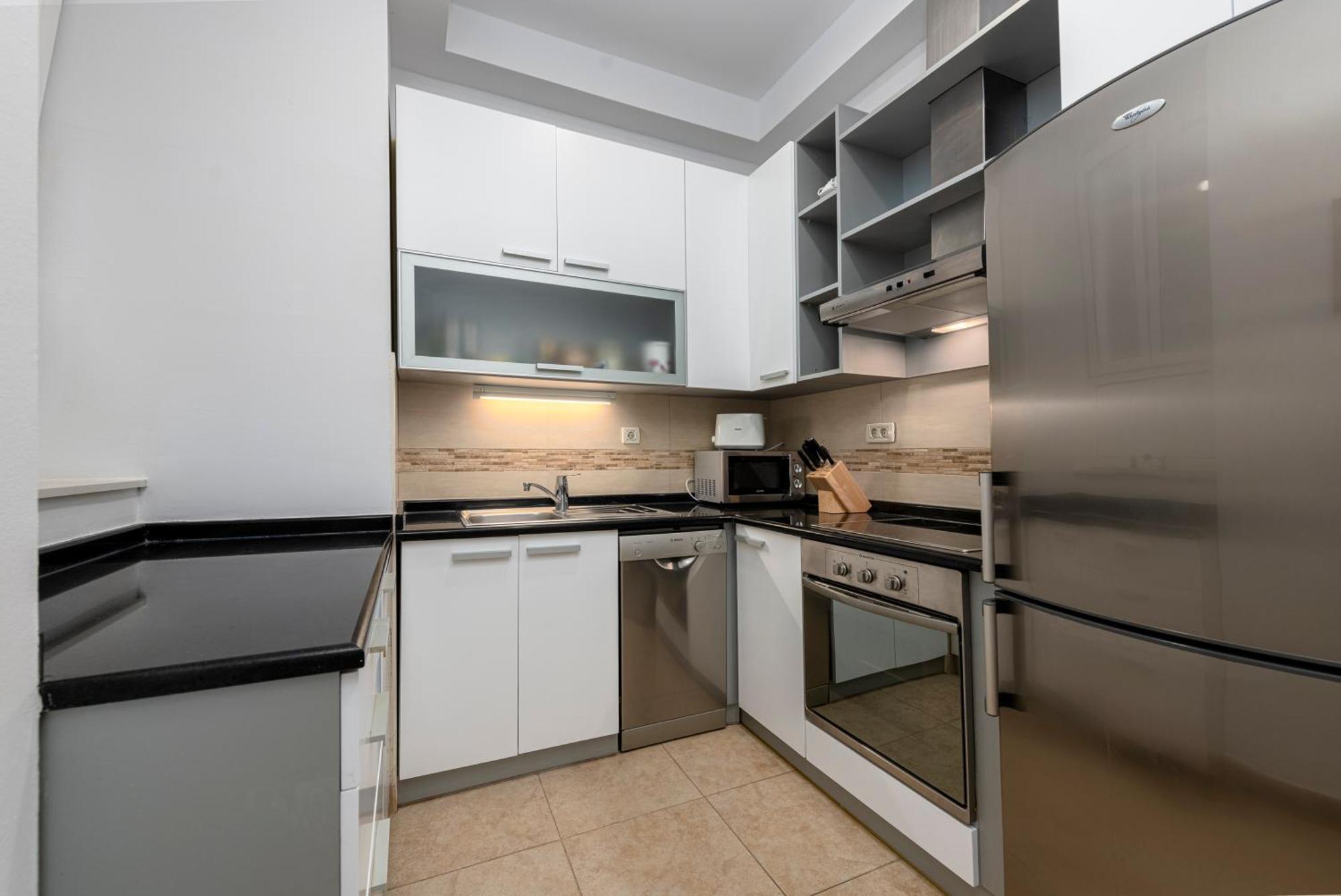 Banje Beach Oasis Apartment Дубровник Екстериор снимка