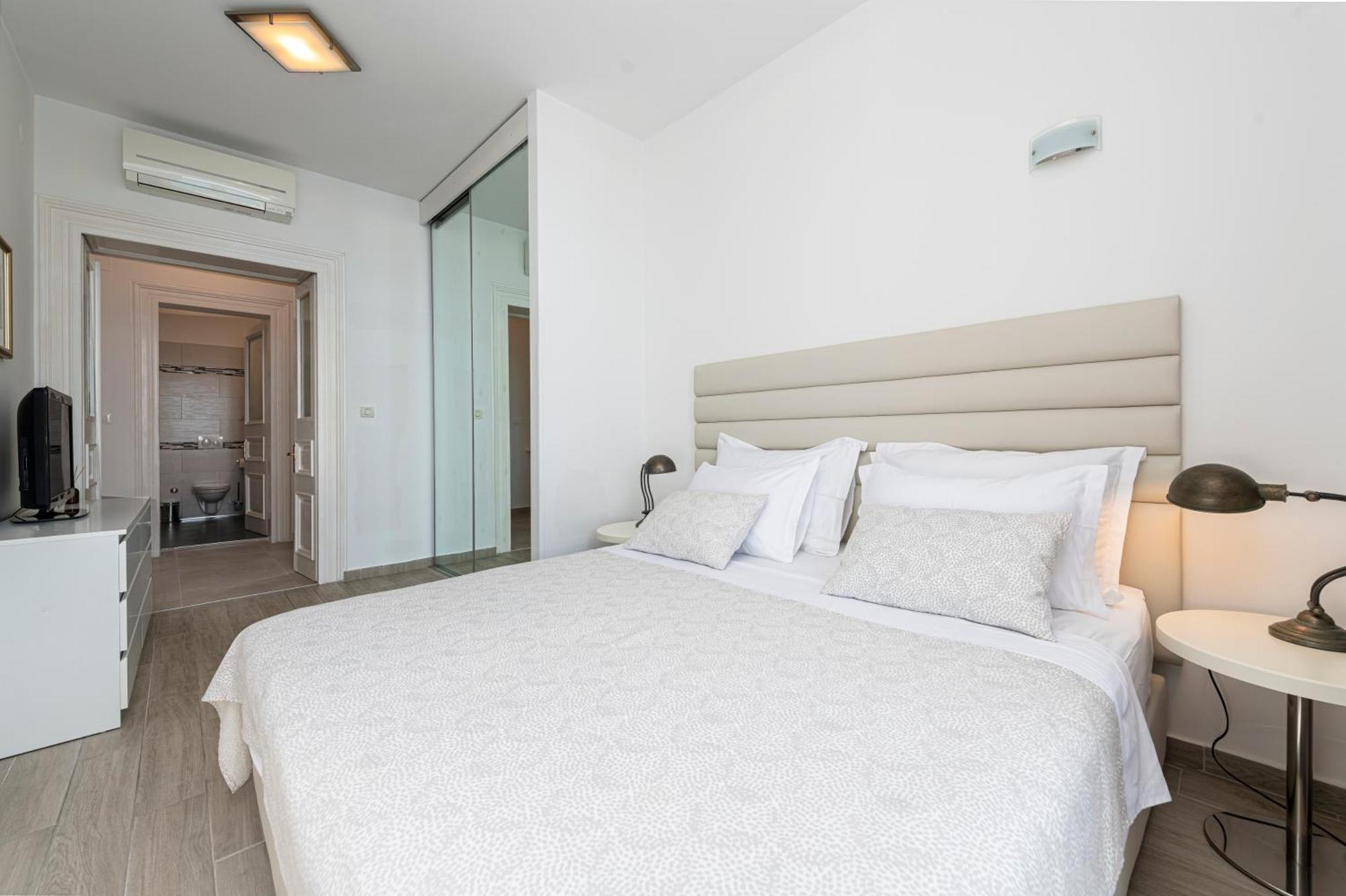 Banje Beach Oasis Apartment Дубровник Екстериор снимка